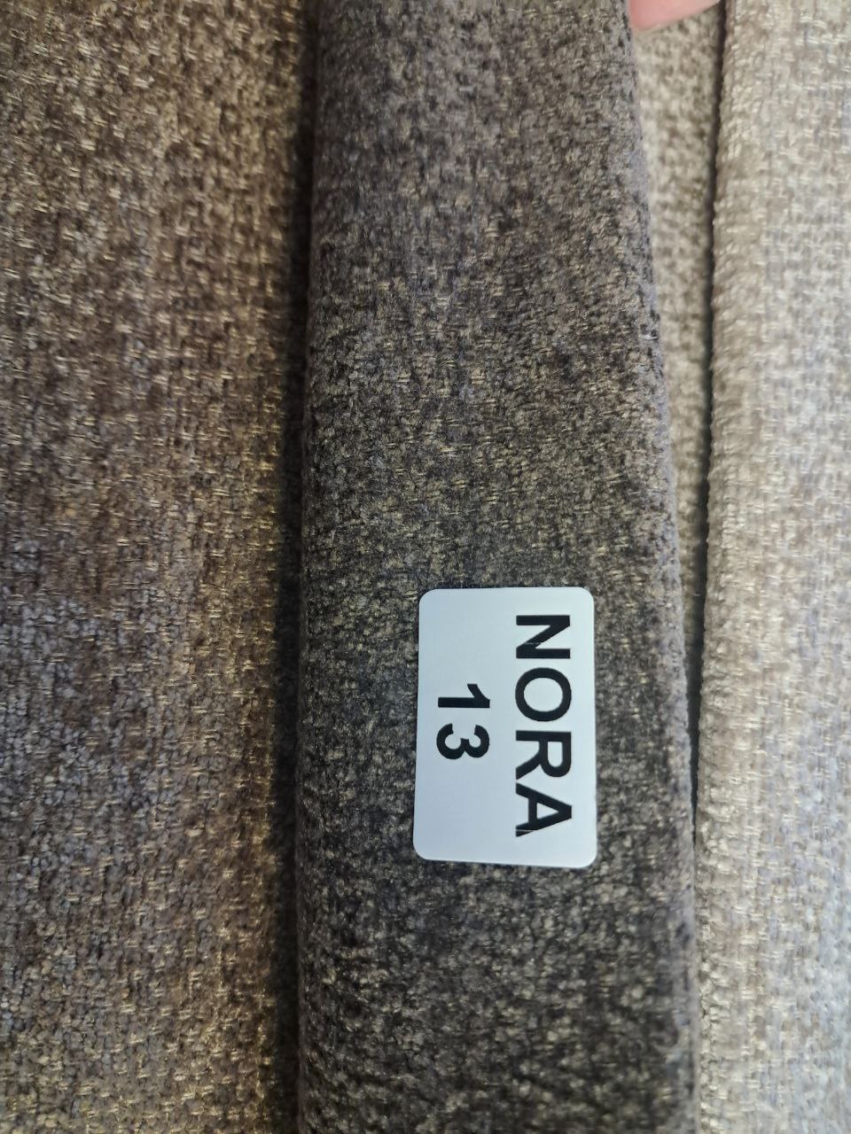 NORA-13 коричневый (велюр)